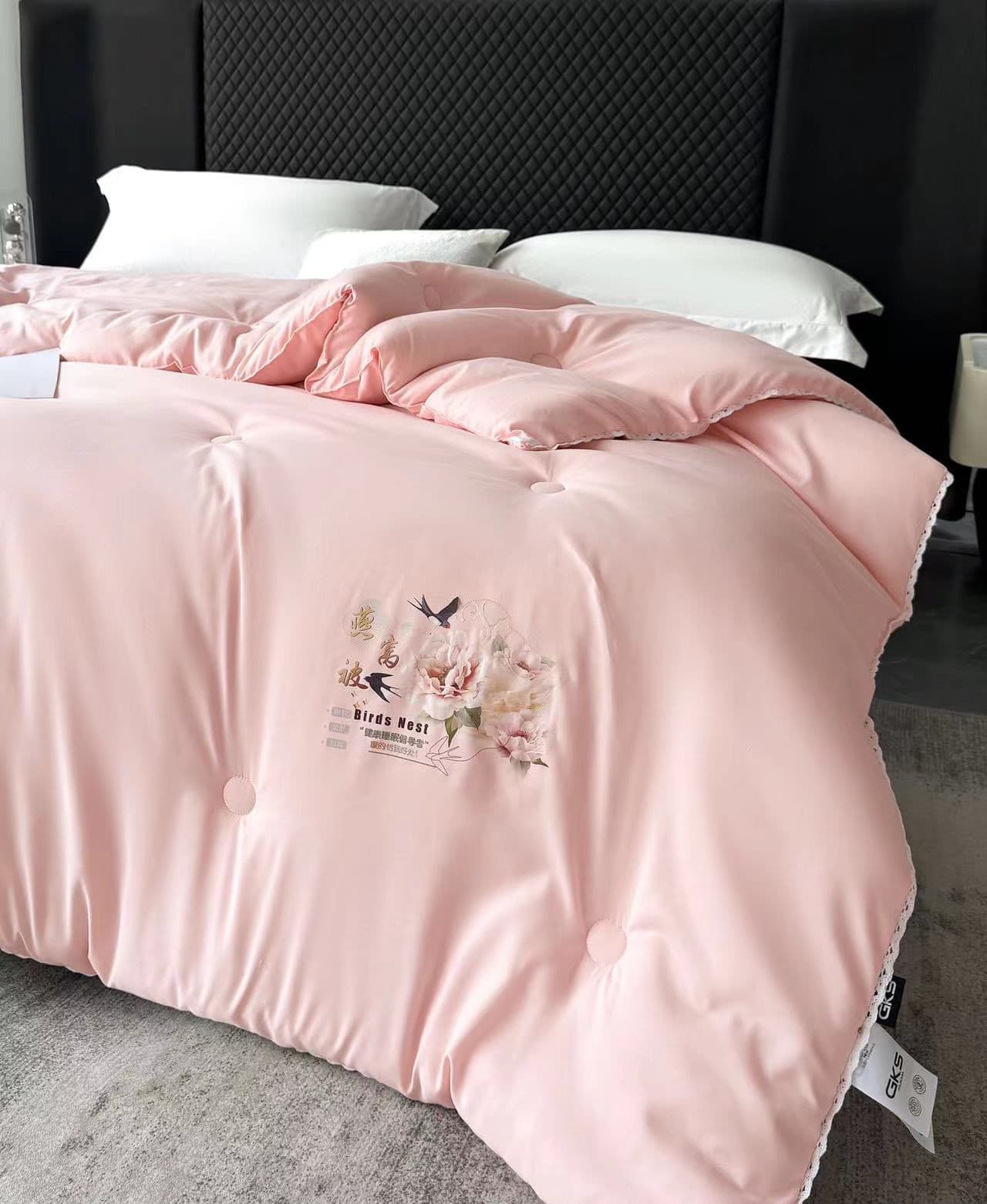 GSK Premium Comforter